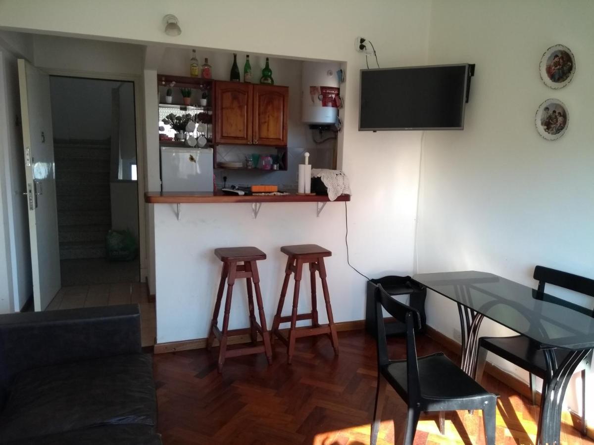 Colon Bigua A 1 Cuadra Plaza Colon Apartment