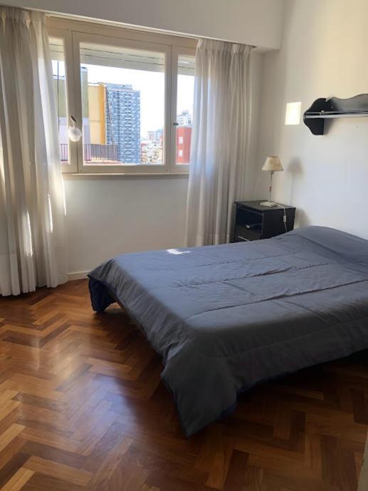 Colon Bigua A 1 Cuadra Plaza Colon Apartment